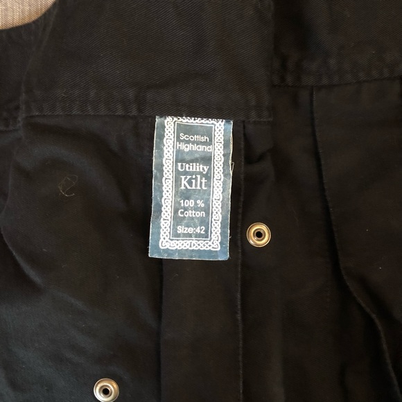 Men’s Black Scottish Highland Utility Kilt - Picture 2 of 7